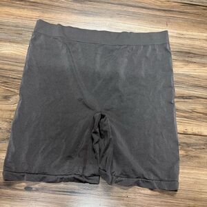 Breezies 1x shorts